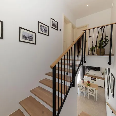 Traumhafte Nur 480 Meter Zum Mit Meerblick, Privatpool, Waschmaschine בית נופש דראמליי