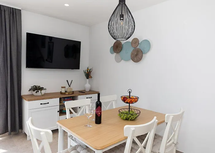 בית נופש Traumhafte Nur 480 Meter Zum Mit Meerblick, Privatpool, Waschmaschine *